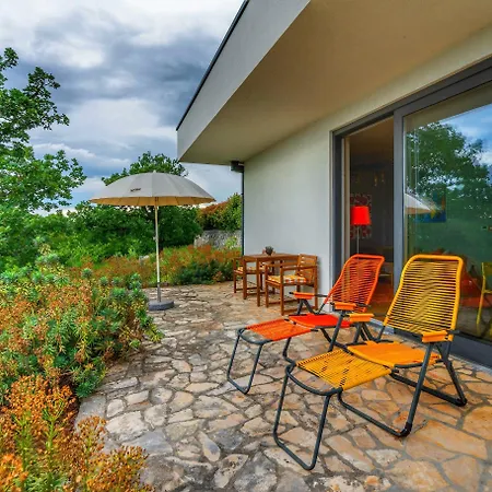 Villa Orange, Small House In A Pine Forest *